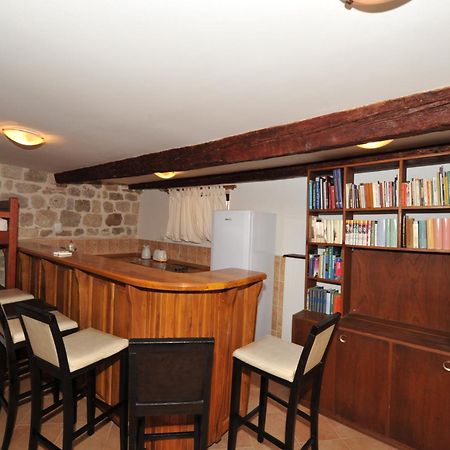 Apartments Monika Old Town Kotor Bagian luar foto