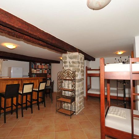 Apartments Monika Old Town Kotor Bagian luar foto